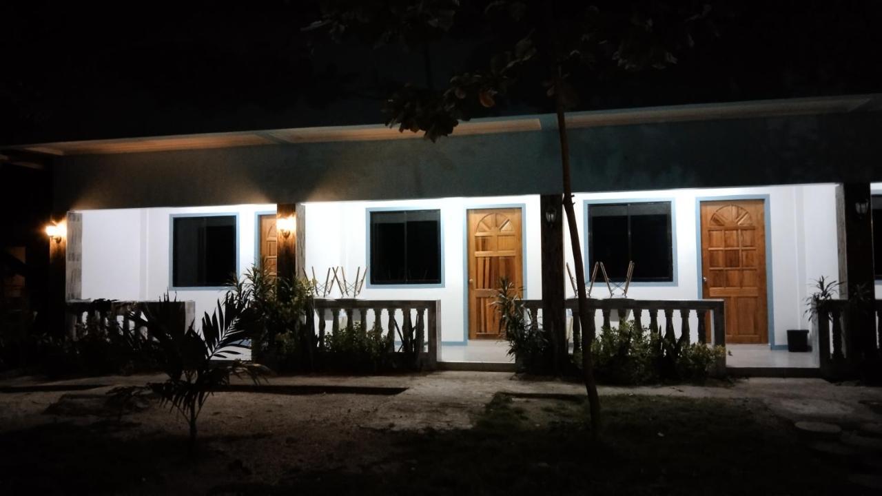Elen Inn - Malapascua Island Air-Conditioned Room1 ภายนอก รูปภาพ